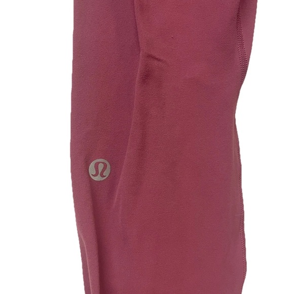 Lululemon Leggings Align Pant 28" *Wrap
Waist Size 2 mauve pink - Picture 7 of 11